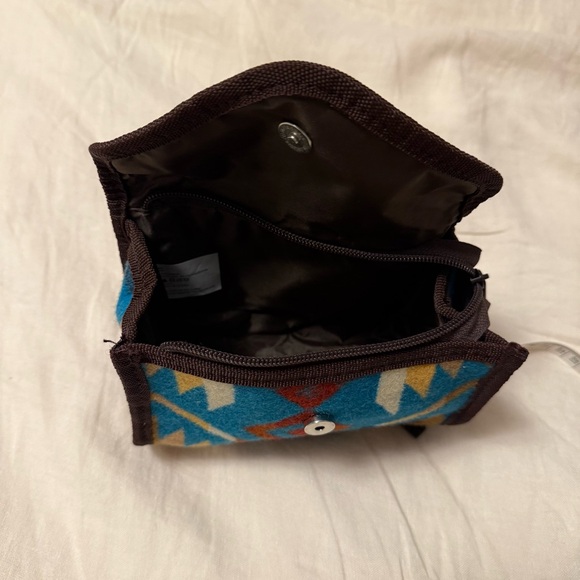 Pendleton - Small Wool Pouch - Picture 7 of 9